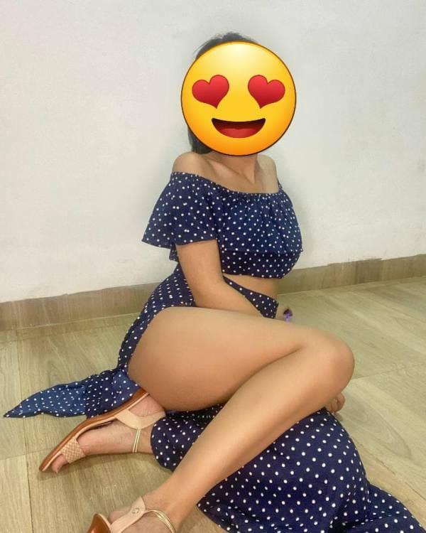 🟢500🔥 💯අඩුම පැකේජ් 💯🔥Hot Live Cam Show 🔥 Special offers 👍