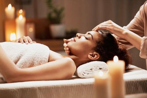 Relax and Rejuvenate with Professional Massage Services by a Male Therapist!  🍃 Hotel And Home Visit Only