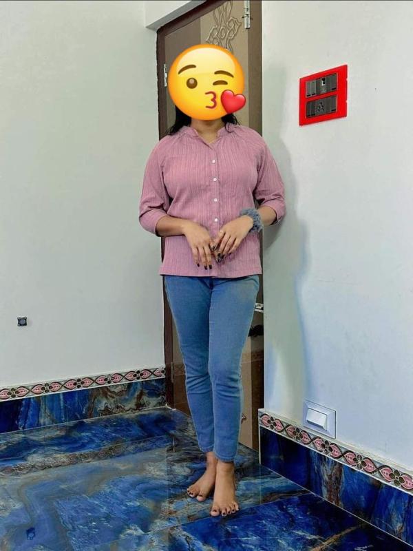 Tamil NEW FRESH GIRL KIRIBATHGODA.... Rs 8000with room📞call me 0772442029