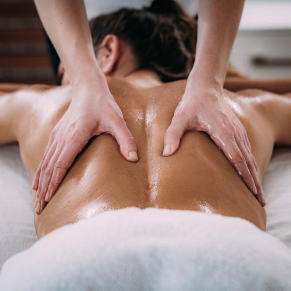 Pussy licking .massage and full service only for girls