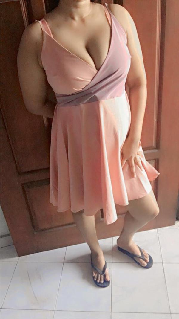 විනූ 24 Full body massage & Full Service 6000/= in Kottawa