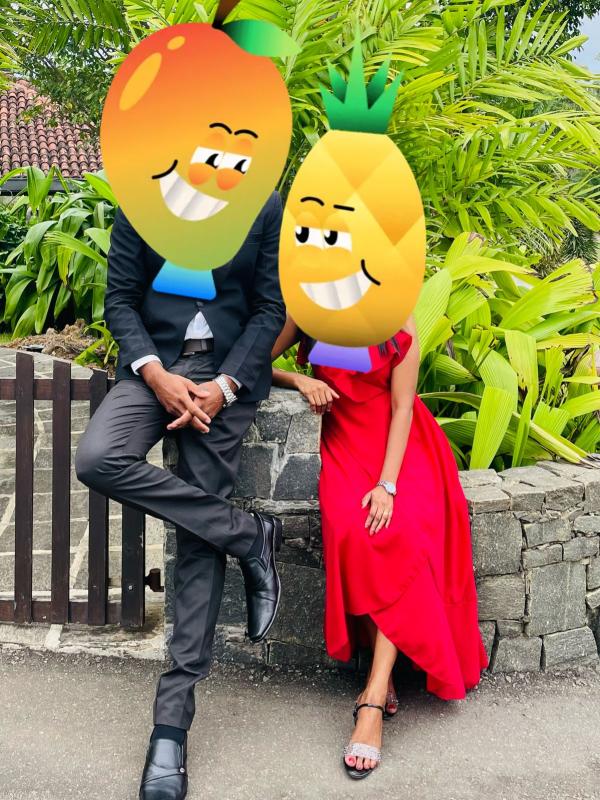 COUPLE EXPERIENCE