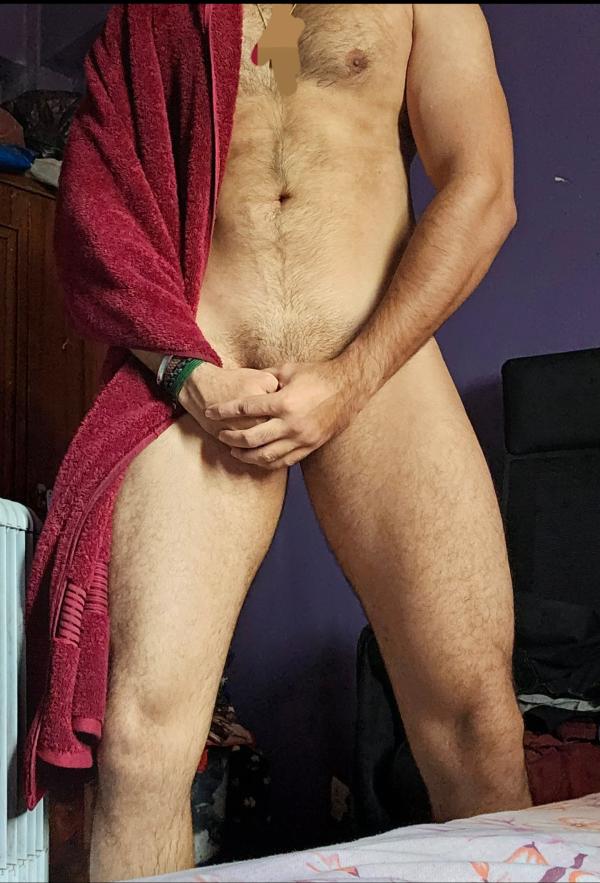 Young boy in colombo for ladies and mummies