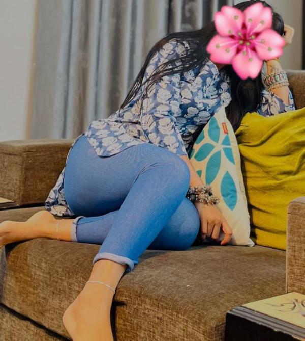 ♤5,000/=♤ TAMIL GIRL ♤ தமிழ் பெண்