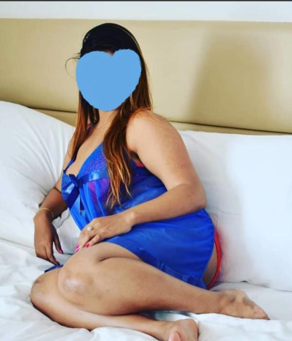 👉KADUWELA 👉5500/chaby girl
