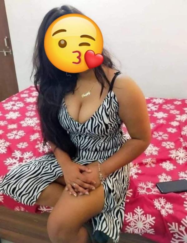 Hi guys iam nethuki  today i am staying malabe iam new girl i do full service 5000 only