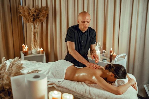 Full-Body Massage ladys only