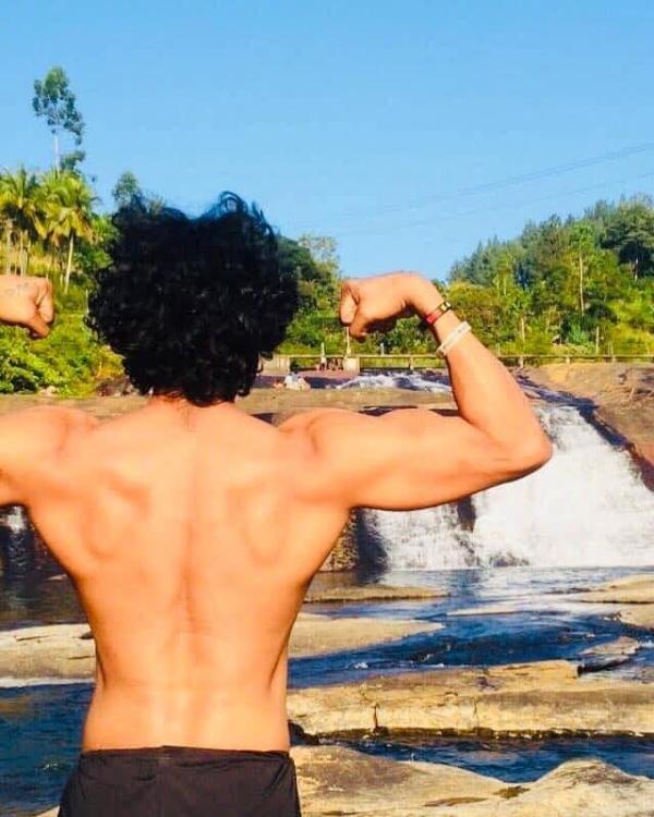 For Ladies කාන්තා ඔබට  🫵