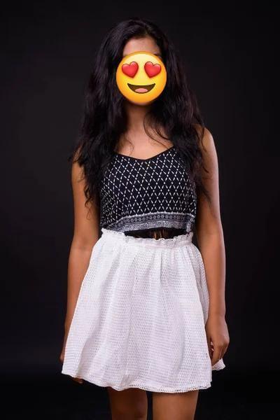 DECENT AND HOT GIRL AT Rathnapura, රත්නපුර