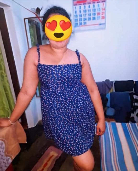 GIRL IN KANDY   HOTEL ROOM 6000/=