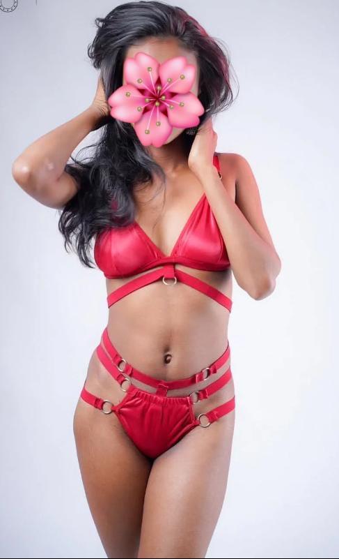 🦋WITH FACE LIVE CAM ලස්සන හුරුබුහුටි කෙල්ල 💙💫