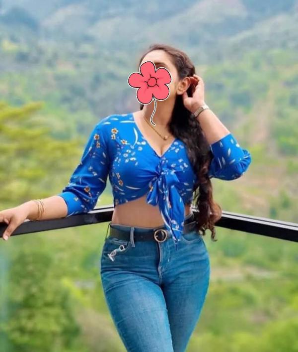 HOT GIRL FULL SERVICE AT KANDY