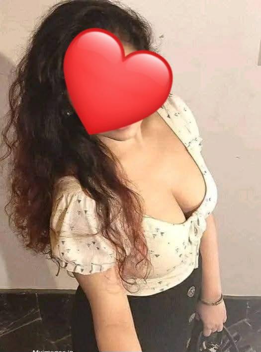 Full Service And Live Cam Show
