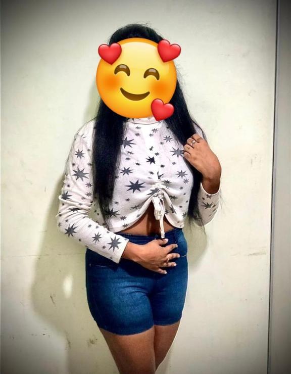 Hot girl only 6000/= at Mahalwarava town මහල්වරාව