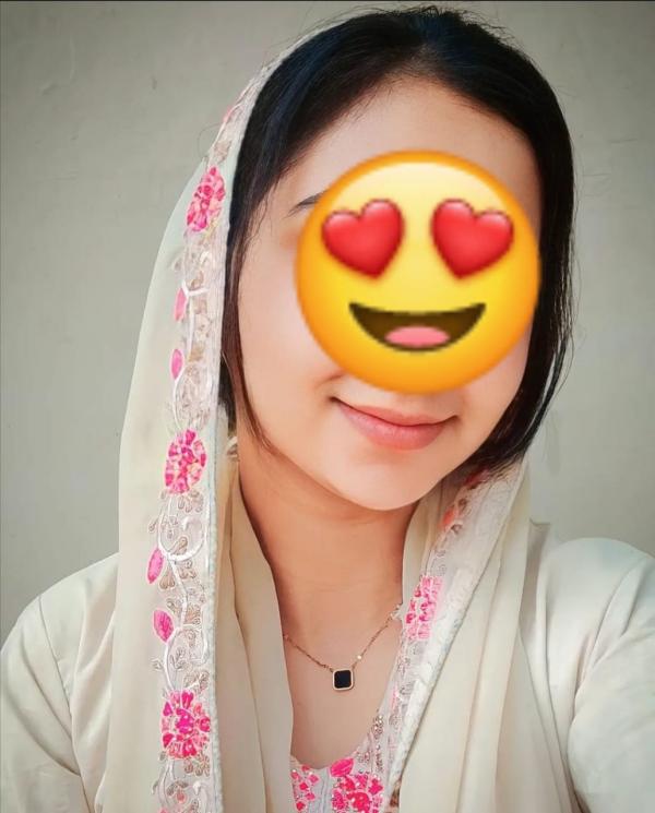 Private luxurious apartment I'm alone here 🏢 full service ❤‍🔥 my real picture attached 💯