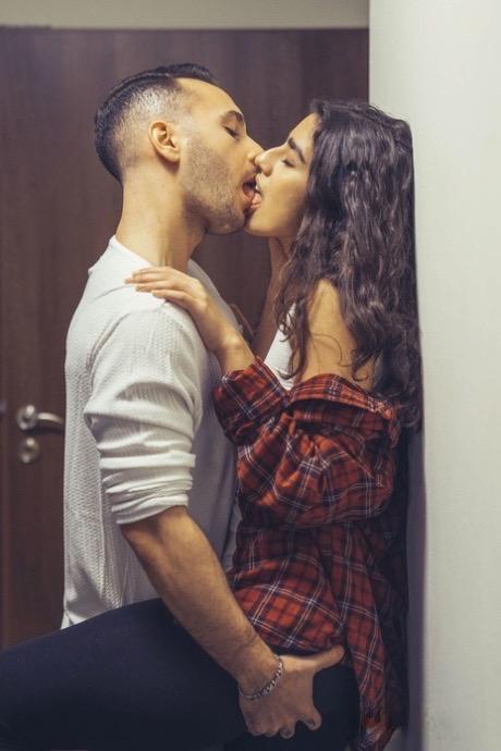 ♥️♥️Ladies only service tamil boy. unlimited fun ♥️♥️