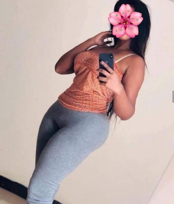 Hot girl at Nawala, narahenpita, kohuwala, nugegoda