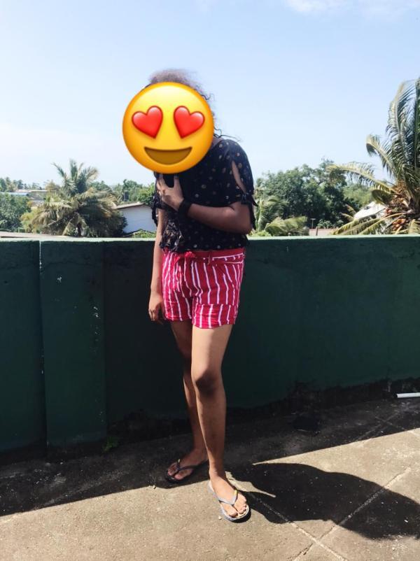 හංසි වයස 22 ෆුල් සර්විස් 6000/= පන්නිපිටිය,කොට්ටාව