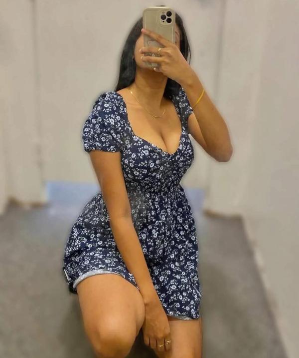 Cople sex available  Husband and wife
