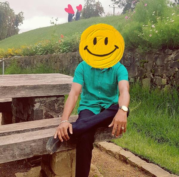 කාන්තාවන් සදහා පමණි.
