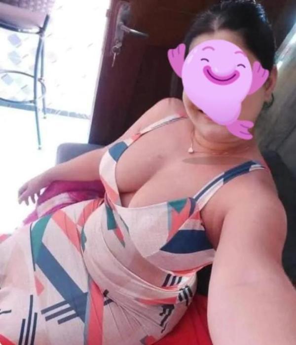 Singal & Couple Cam Show Available 😍