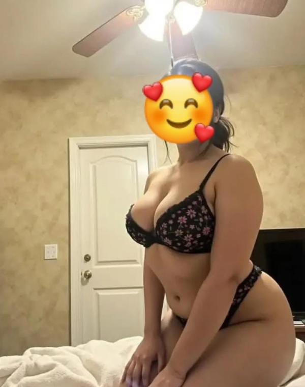 Asha New Hot Sexy Cute Girl Live Cam Show Available ❤️