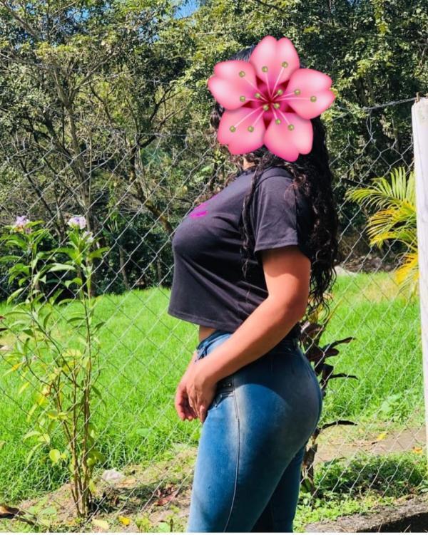 මීගමුවේ ෆුල් සර්විස්  Rs.6000/=with room