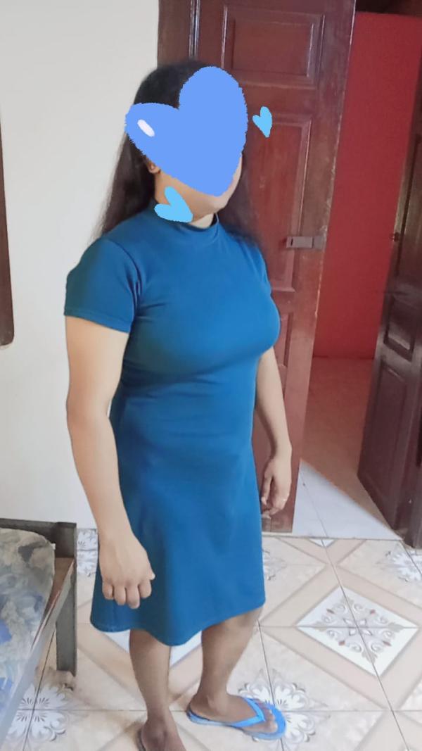 DECENT AND HOT GIRL AT Wariyapola Padeniya Narammala