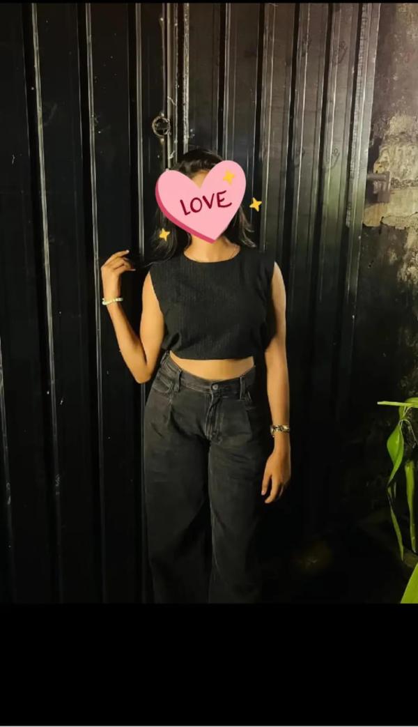 21 Age Beautiful Girl 💯 💝 safety hotel rooms available