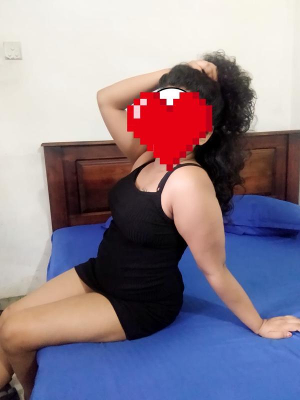 👍🌸  AM  IN NARAHENPITA  5000/= WITHOUT ROOM FULL SERVICE BEAUTIFUL GIRL REALL PICTURE බොරු PHOTO වලට රැවටෙන්න එපා මේ මගේ ඇත්තම PHOTO එක   🌲🌻