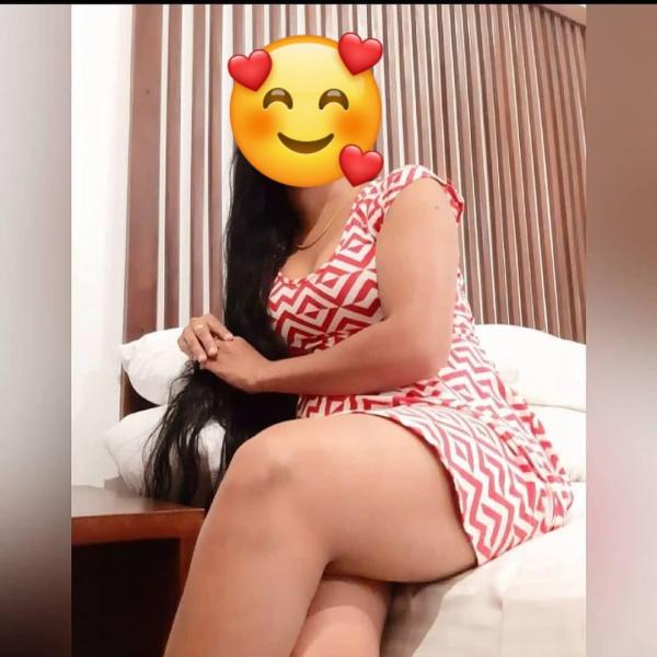 කිරිබත්ගොඩ FRIENDLY & BEAUTIFUL GIRL 5000/-
