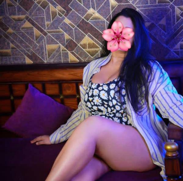 CHUBBY GIRL 💘 8000 🥰 ත්‍රිකුණාමලය