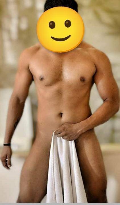 ඔබට මෙතෙක් කල් ඉටුකර ගත නොහැකිව සිතේ පමනක් සගවගෙන සිටින ඕනෑම ලිංගික ආසවක් මා සමග බෙදා හාදා ගන්න මම සූදානම්.