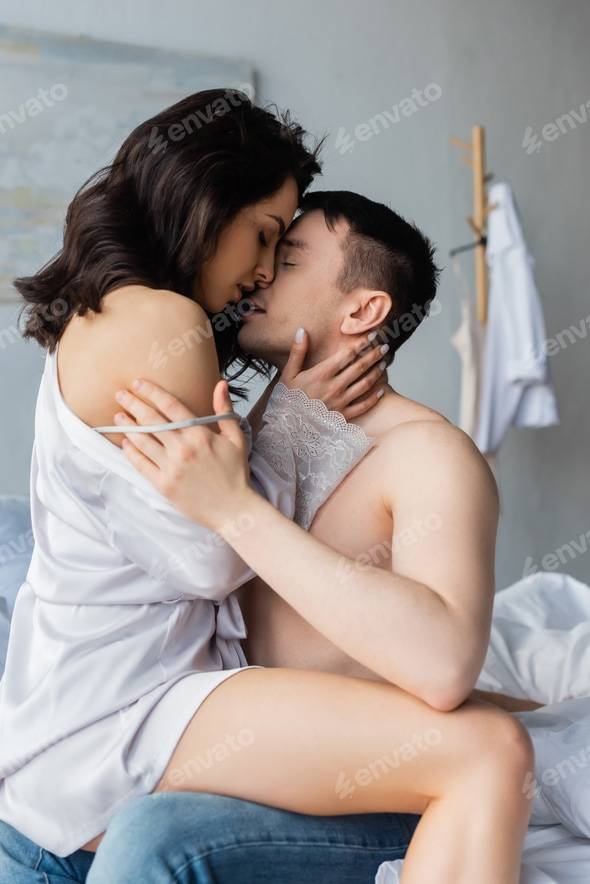 📌️❤Leadis and cuple only ❤📌️
