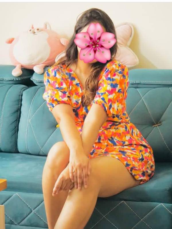 5000/= CUTE GIRL KOLLUPITIYA FULL SERVICE 💗💗💗 PRIVATE APARTMENT
