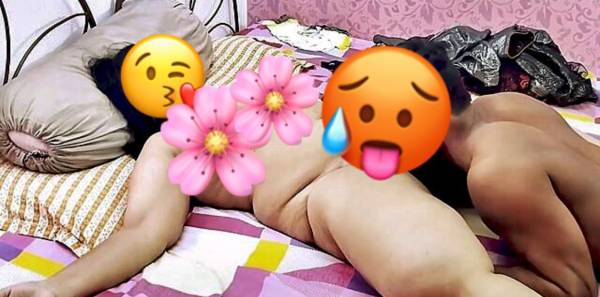 ඔෆිස් යන වයස වැඩි කාන්තාවන්ට ජූස් යනකන් දිවෙන් සැප