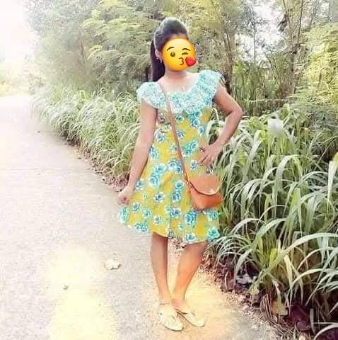DECENT AND HOT GIRL AT  galle