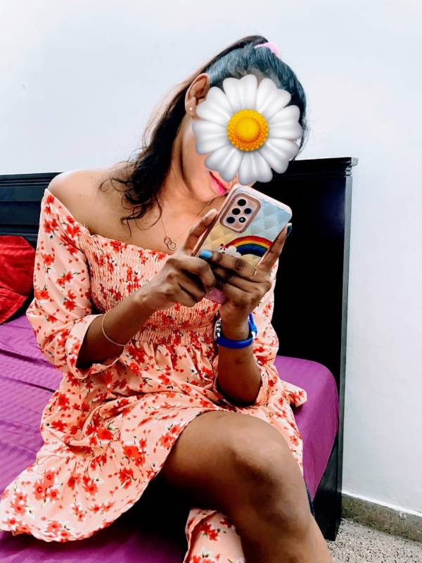 Ashara Young Beautiful Girl Full Service Colombo