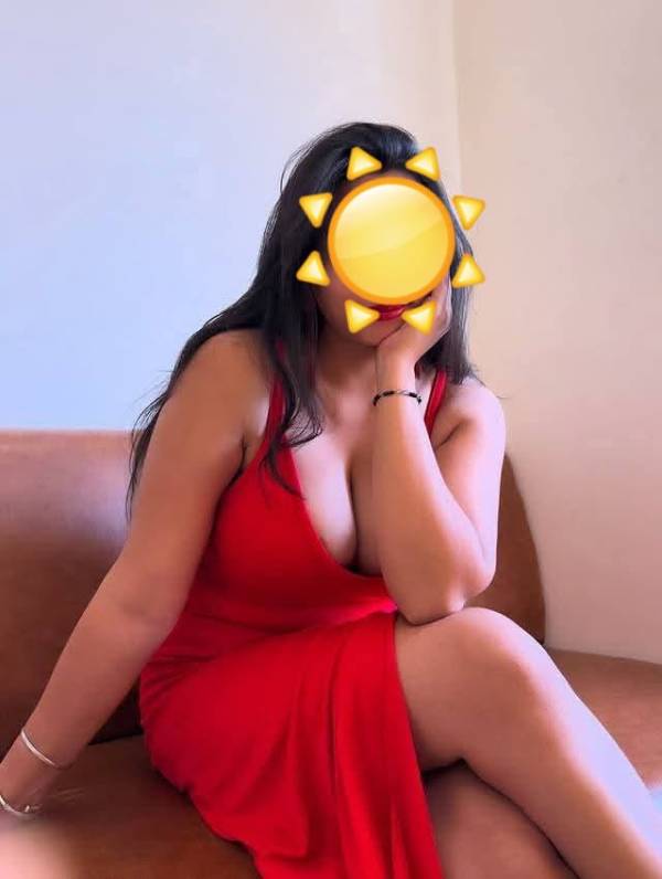 Hot girl nikini