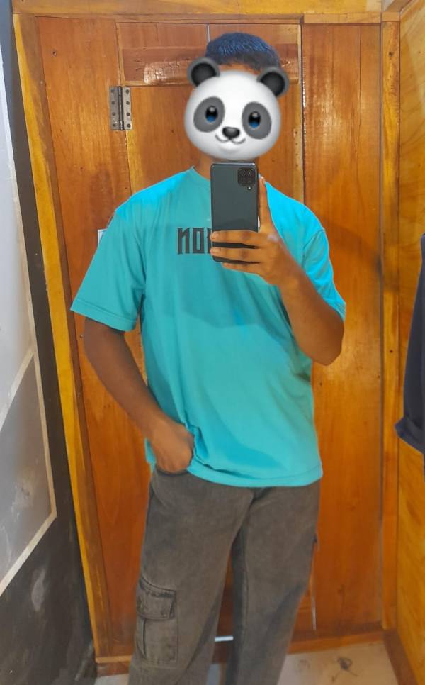 Handsome boy age 22 real photo ,kandy,moratuwa,colombo