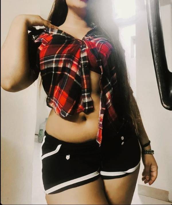 I am a young and attractive looking lady and elite companion for all the good things life provides for those prepared for success
