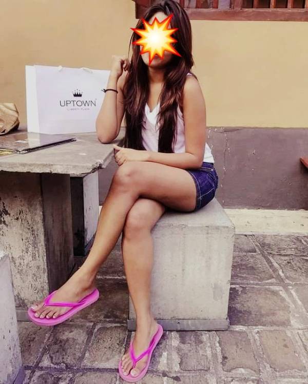 🍃New Young GIRL🍂 (Field) එකට අලුතින් එන කෙල්ලෙක්(New Comer In Girl To Field) 🔥බොරැ ෆොටෝ දාලා නෑ...🙏 💯% ඇත්තම Photos දාලා තියෙන්නේ(Reyal 📸 Picture) 5000/=(Without Room) 🐍