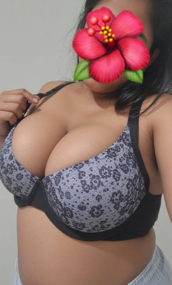 💦🫦 මුස්ලිම් කෙල්ලගේ ලොකු කුක්කු - LIVE CAM MUSLIM GIRL 🔥💦
