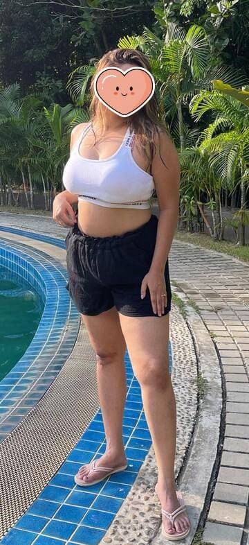 ꧁ අලුත්ම ලස්සන Girl ꧂  Homagama