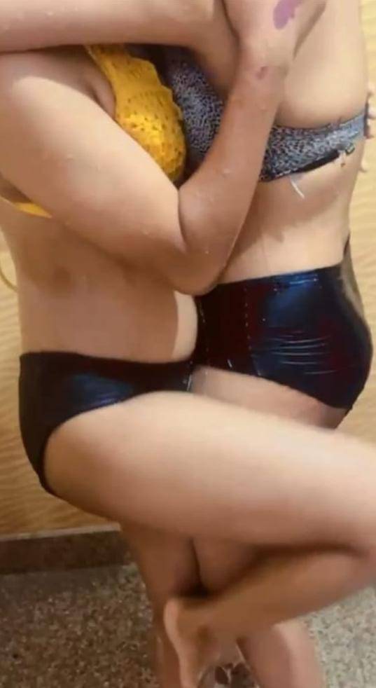 👙Hi"*Real Lesbiyan Live Cam💃 With Face Show To day Special Fun👗*✅This Is Verify Advertisement👩‍❤️‍👩