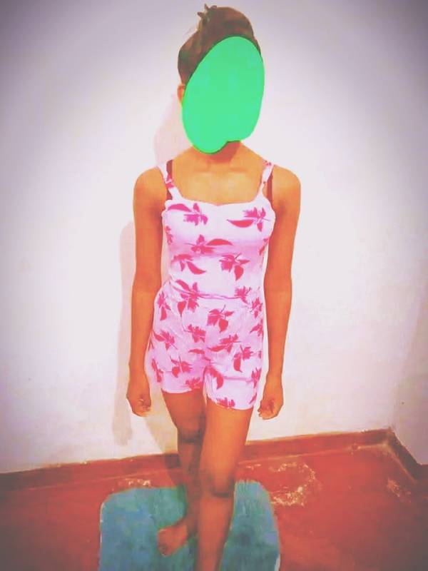Hot girl at Pannala Kuliyapiti  Hettipola  Narammala