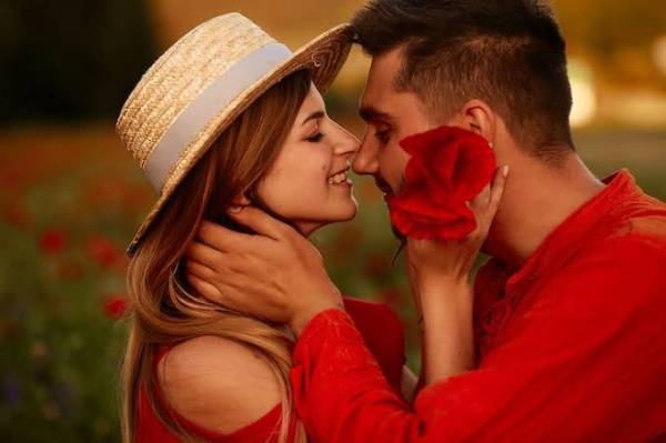 Couple service for ladies and hot mom