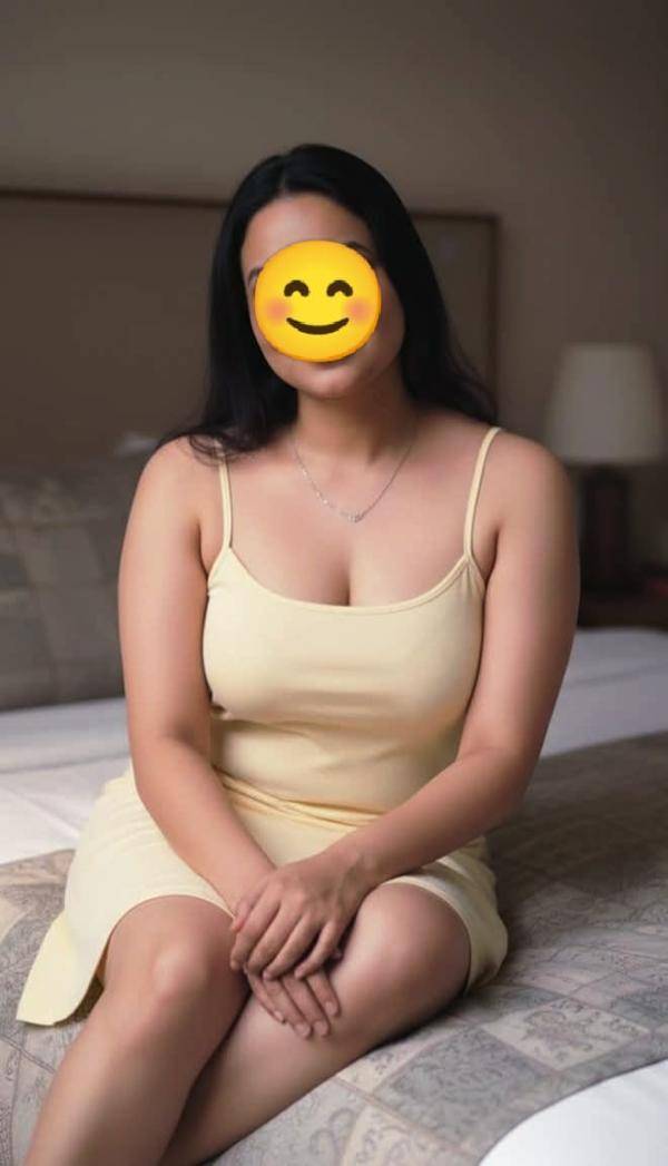 Bambalapitiya/Wallawaththa/Kollupitiya DECENT AND HOT GIRL