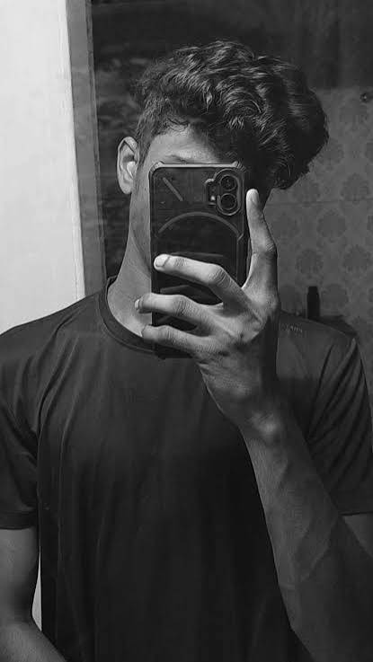 🔳“𝐒𝐞𝐚𝐫𝐜𝐡𝐢𝐧𝐠 𝐟𝐨𝐫 𝐚 𝐠𝐢𝐫𝐥 𝐨𝐫 𝐚 𝐜𝐨𝐮𝐩𝐥𝐞”