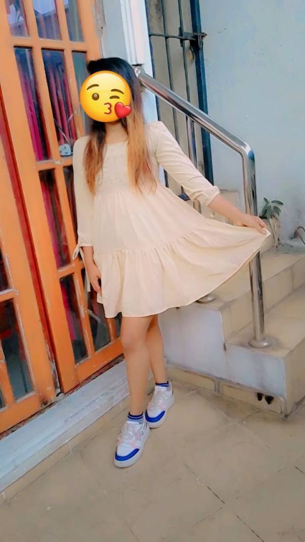 තනියම ඉන්නේ මං එක්ක සුපිරි Fun එකක් ගන්න ඔයත් ආසද… එහෙනම් දැන්ම කෝල් එකක් දිලා එන්න…. එක පාරක් ආවෝත් ආයෙත් එනවා සුවර්🫶🏻🫶🏻kottawa spa
